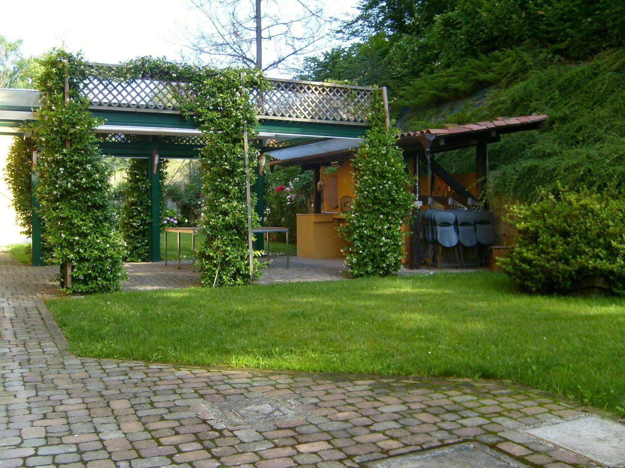 Casa Dei Frati Hotel Asti Exterior foto